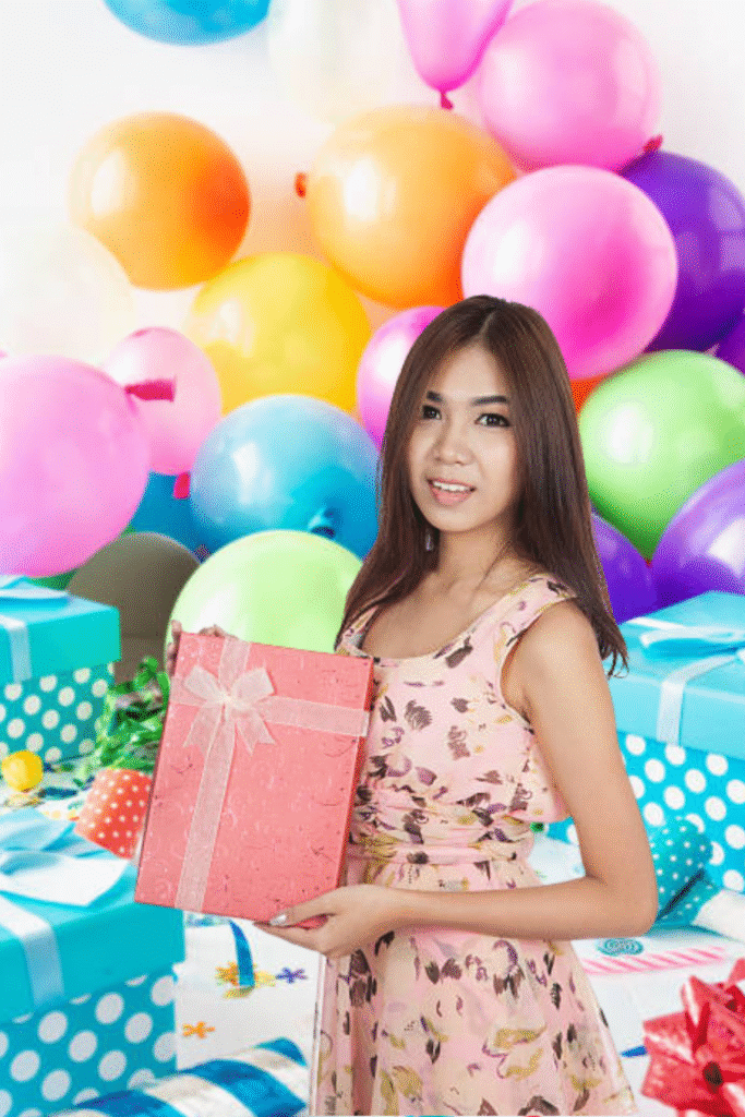 Birthday Gift Table Organization Tips