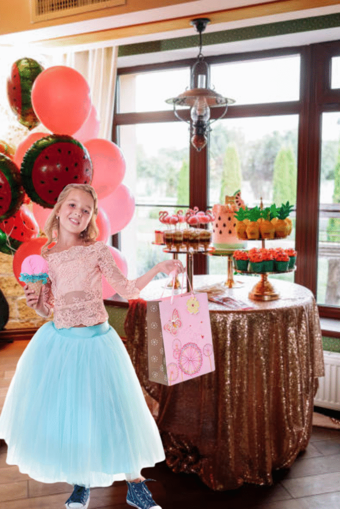 Birthday Party Themes and Matching Gift Bag